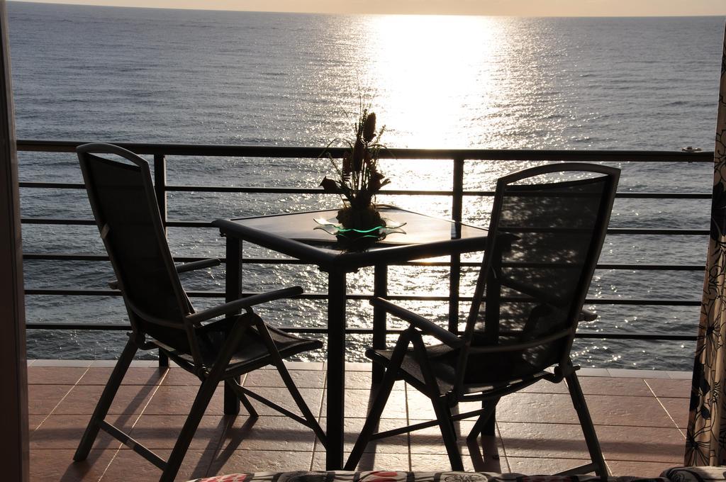 Studio Sea View Terrace 托雷莫利诺斯 外观 照片
